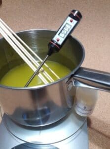 melted-wax-citronella