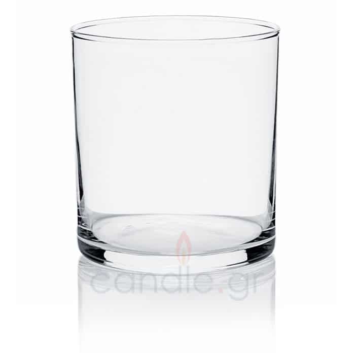 Clear 30 cl glass tumbler Clear 30 cl glass tumbler with straight sides and a thick base.